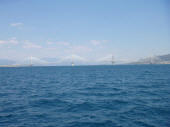 Ponte que liga o Peloponeso ao continente, entre os golfos e Patras e Korinthos, agosto 2008
