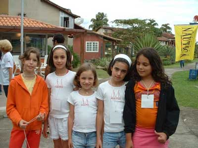 Talita, Laura, Marina, Tamara e Huandra